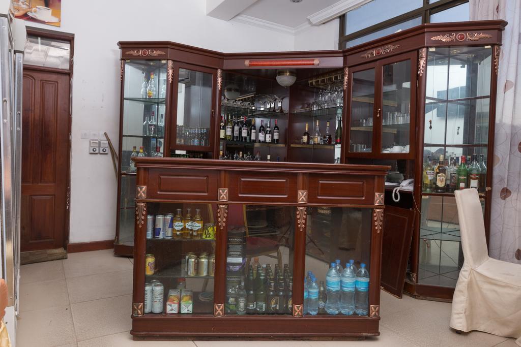 Hotel De Mag Dar es Salaam Bagian luar foto
