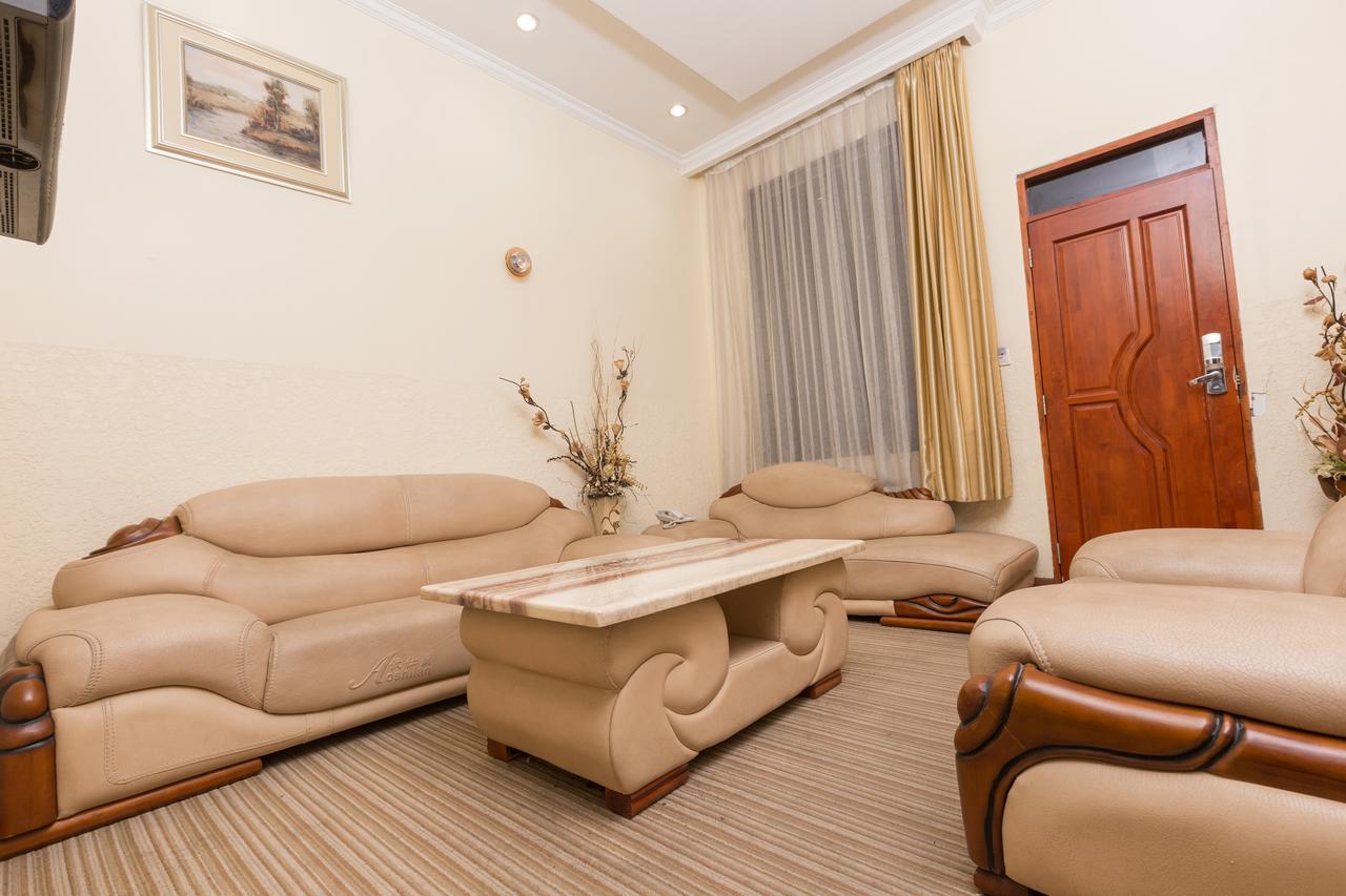 Hotel De Mag Dar es Salaam Bagian luar foto