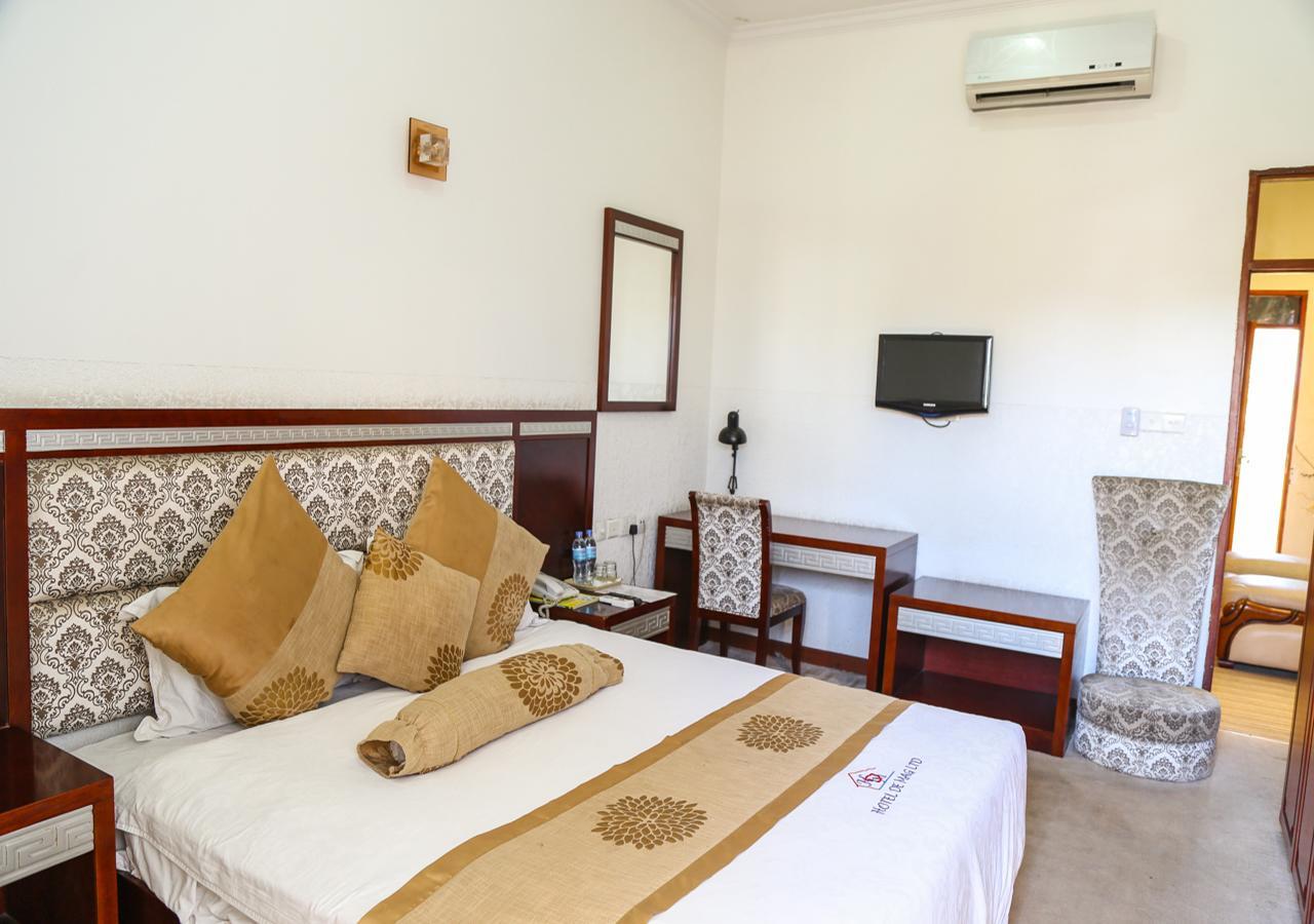 Hotel De Mag Dar es Salaam Bagian luar foto