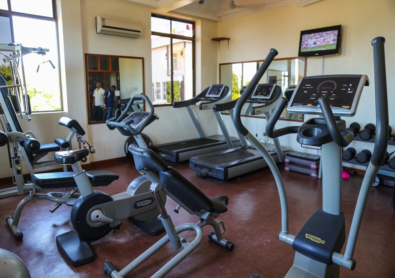Hotel De Mag Dar es Salaam Bagian luar foto