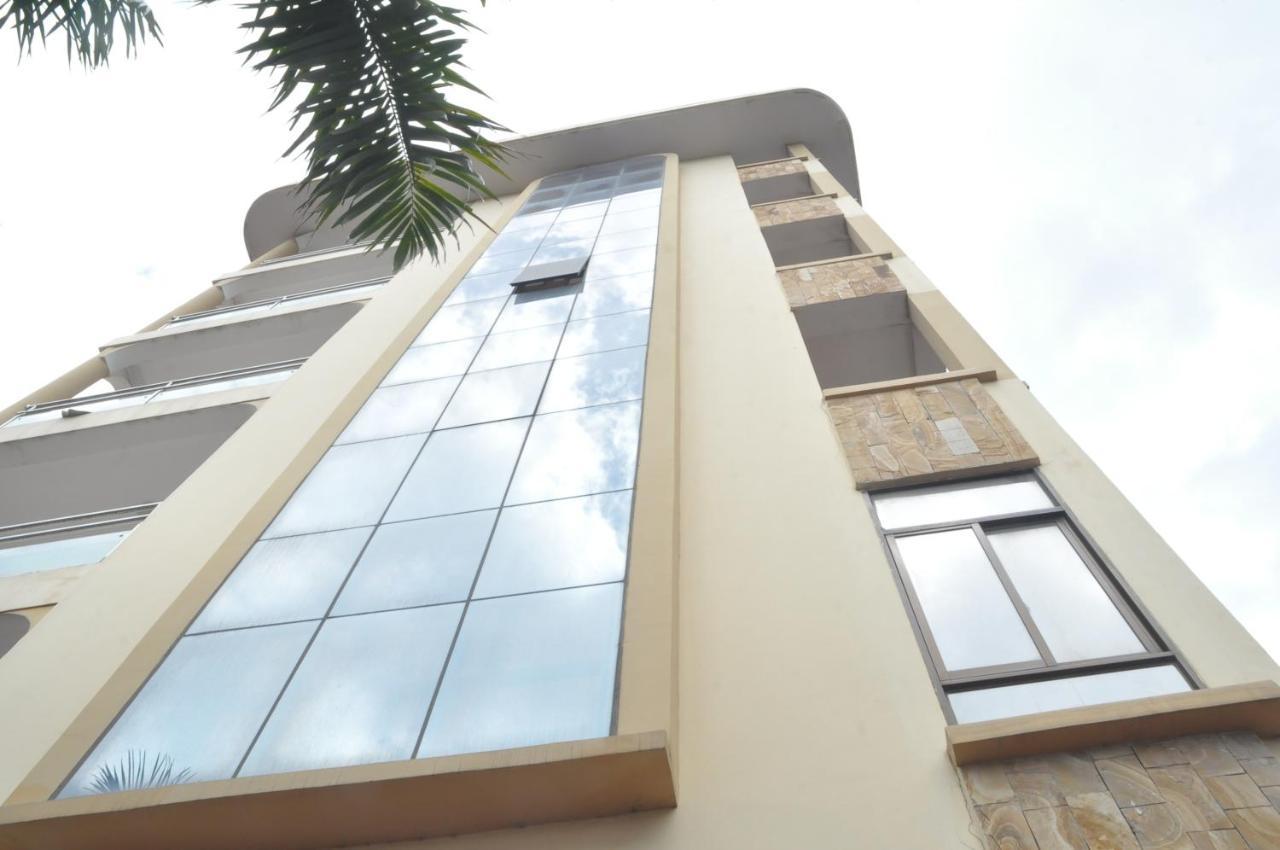 Hotel De Mag Dar es Salaam Bagian luar foto